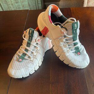 Nike Free Metcon 5 All Petals United